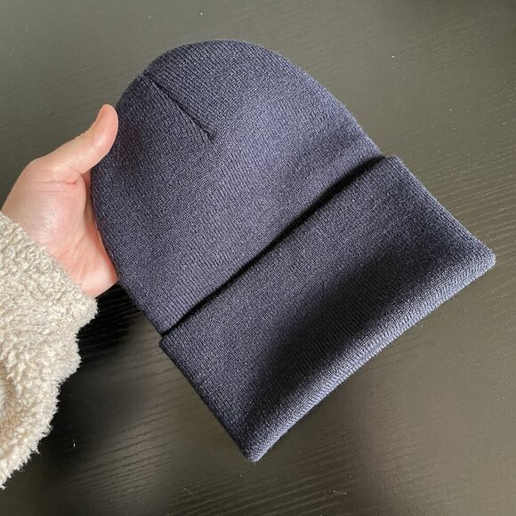 Carhartt Unisex One Size Navy Fold Over Knit Beanie Hat Cap Utility Logo Patch - Picture 6 of 14